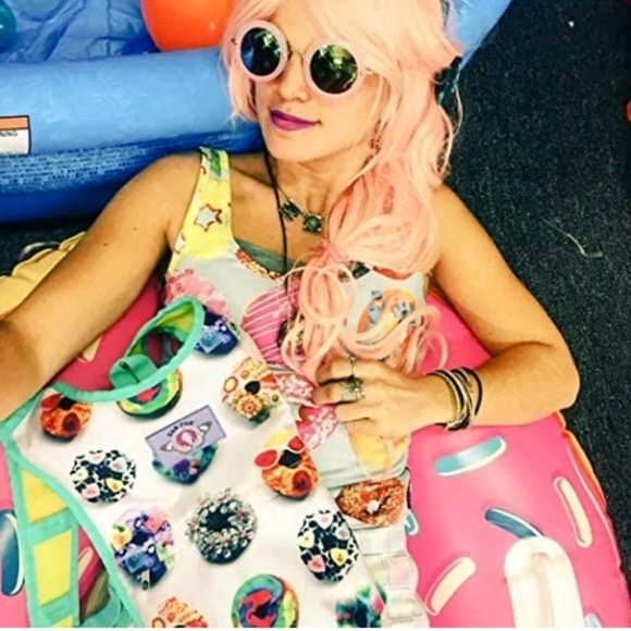 Dan-Pak- Donute Love- Hydration Backpack. LAST ONE! Brand New with Tags. - Picture 6 of 6